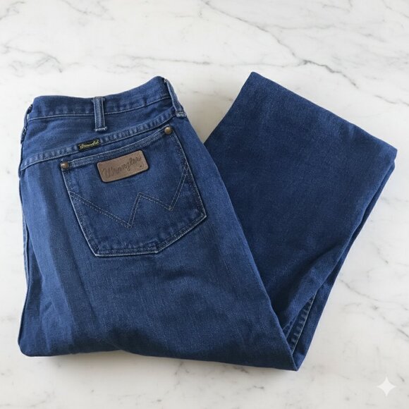 Wrangler Blue Denim Jeans MADE IN USA W14DA Tag Size 38x33 Measures 36x31.5 - Picture 1 of 10